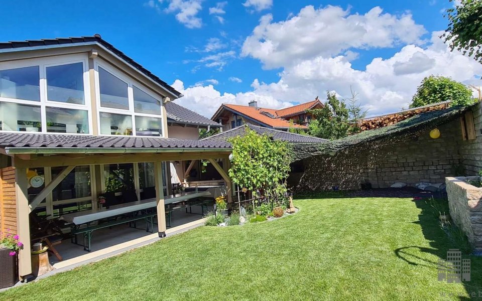 1525 Garten 2